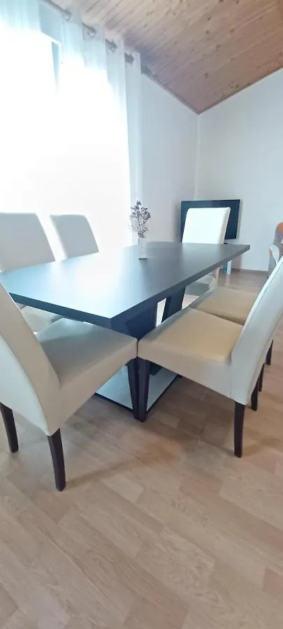 Apartments & Rooms Mila Banjol