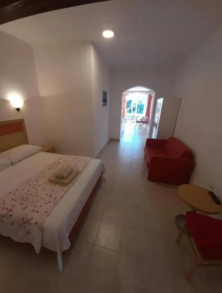 Apartments & Rooms Mila Banjol Croatia