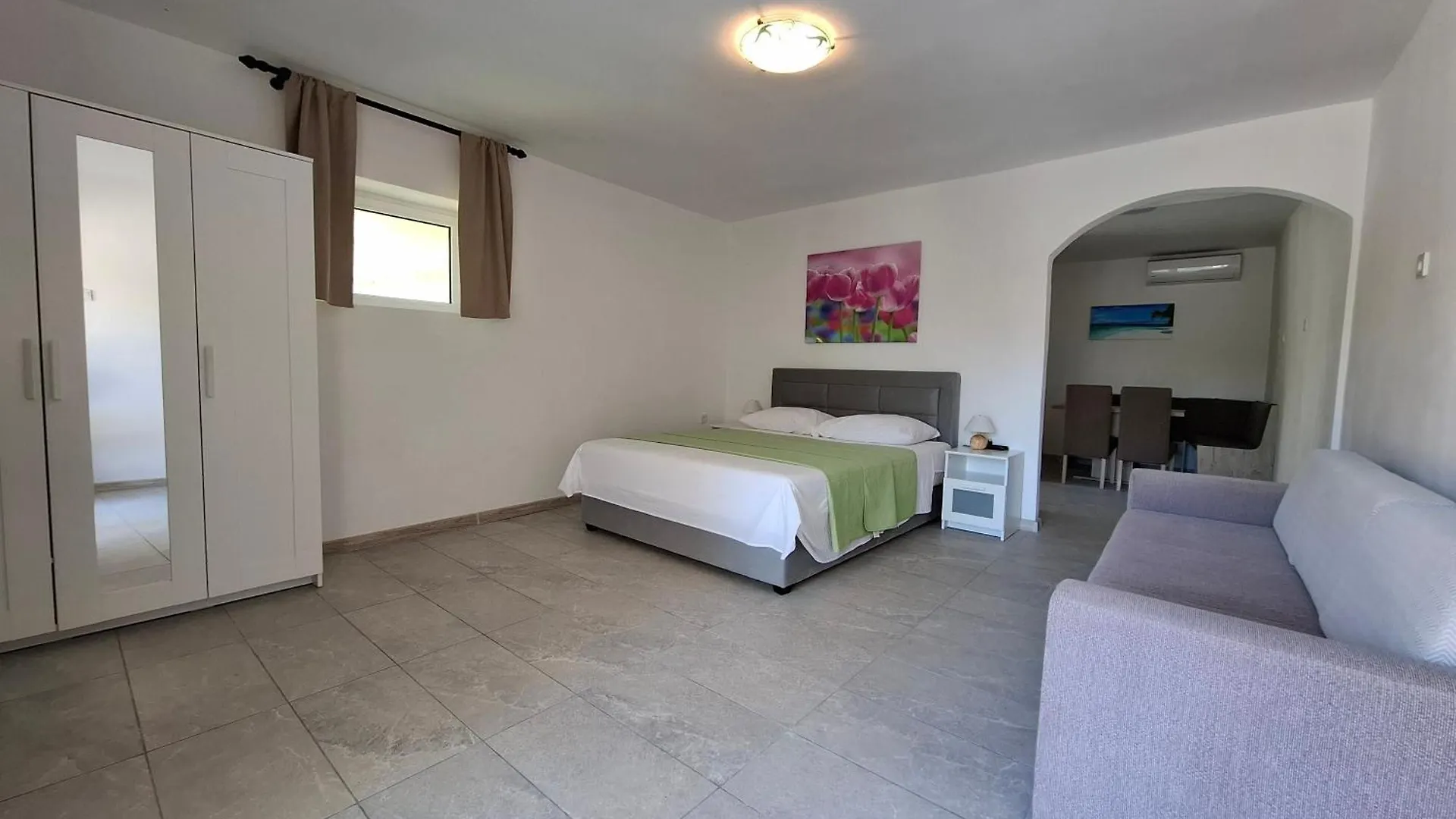 Apartments & Rooms Mila Banjol