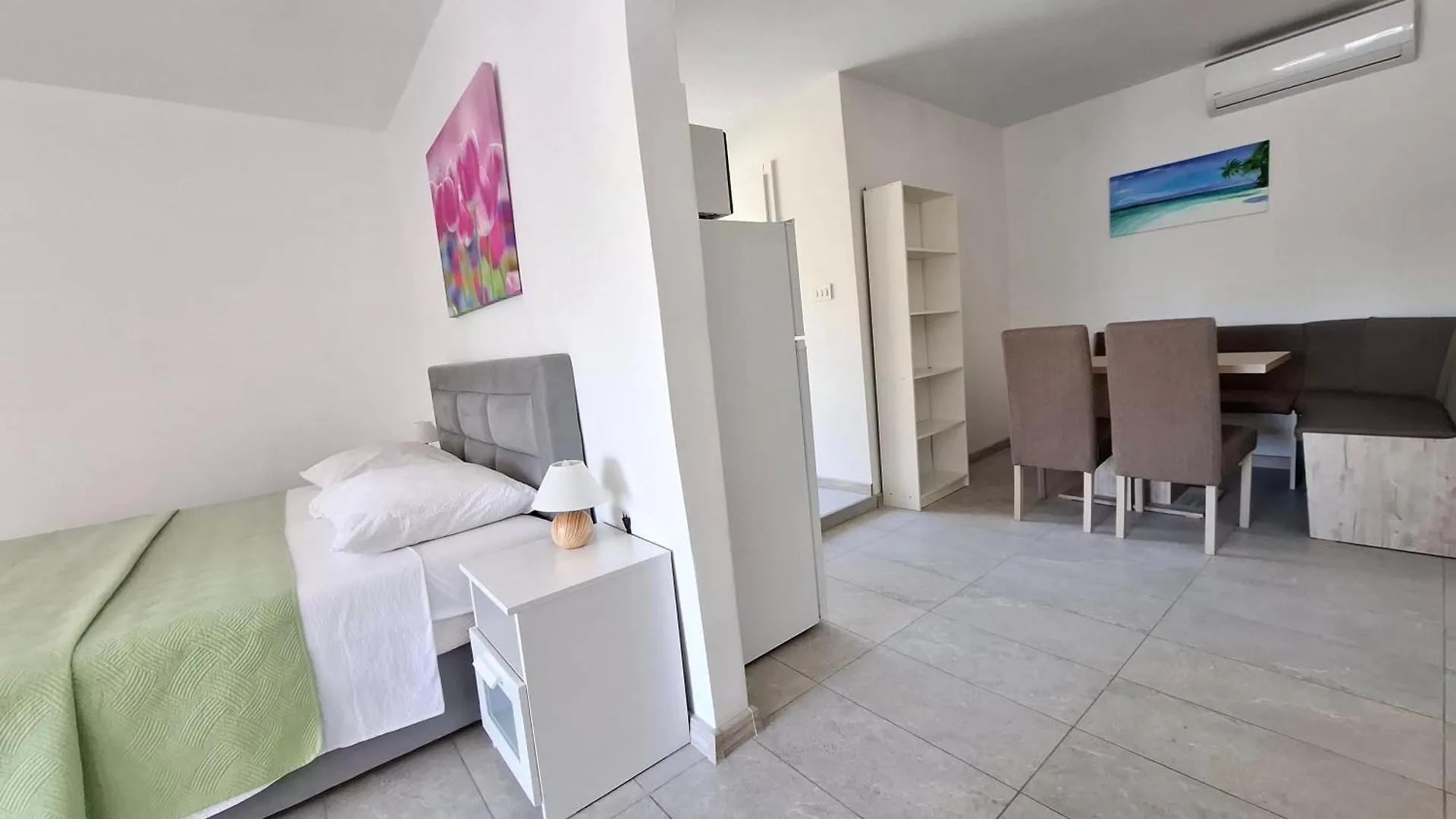 Apartments & Rooms Mila Banjol